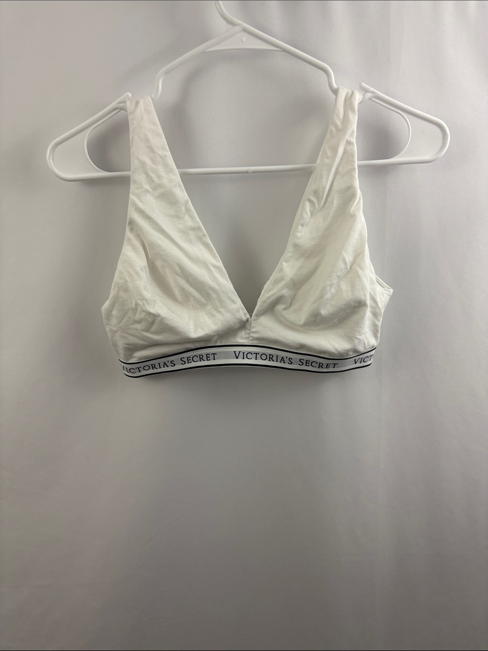 Victoria’s Secret White Bralette Size Medium